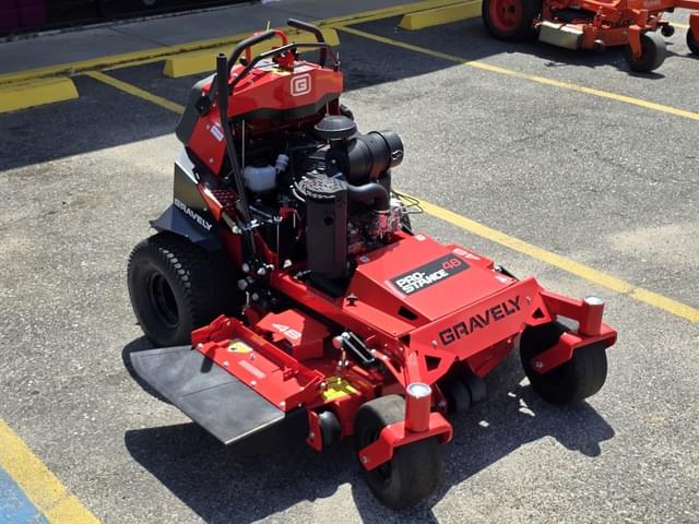 Image of Gravely Pro-Stance 48 equipment image 1