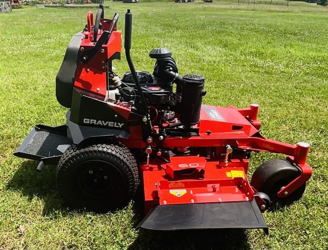 Image of Gravely Pro-Stance 60 equipment image 4