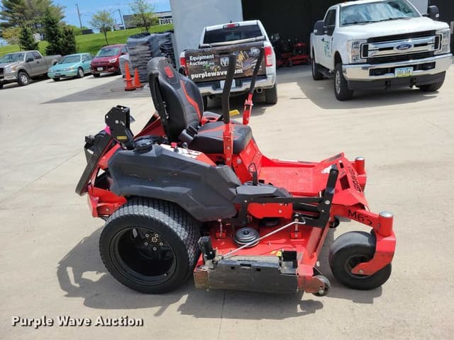 Image of Gravely Pro-Turn 660 equipment image 3