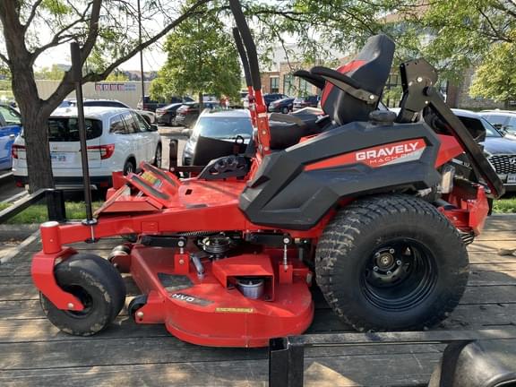 Image of Gravely Pro-Turn Mach One equipment image 2