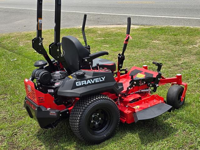 Image of Gravely Pro-Turn 148 equipment image 2