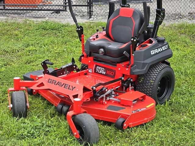 Image of Gravely Pro-Turn 160 equipment image 1