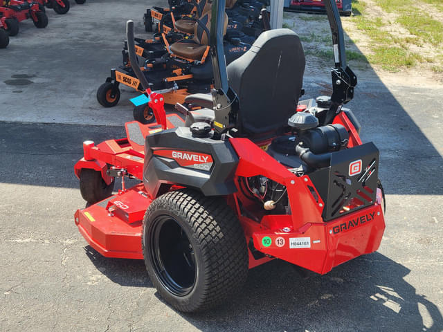 Image of Gravely Pro-Turn 660 equipment image 4