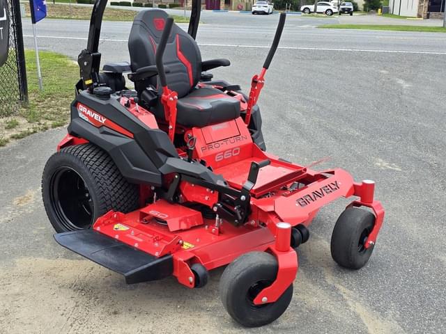 Image of Gravely Pro-Turn 660 equipment image 1