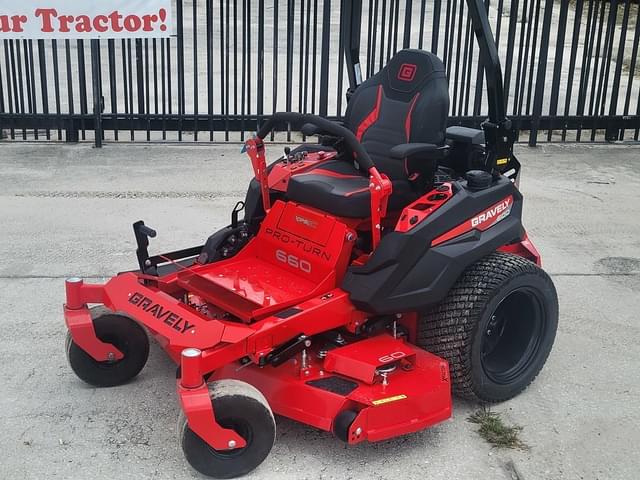 Image of Gravely Pro-Turn 660 equipment image 2