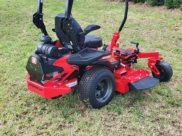 Image of Gravely Pro-Turn ZX48 equipment image 3