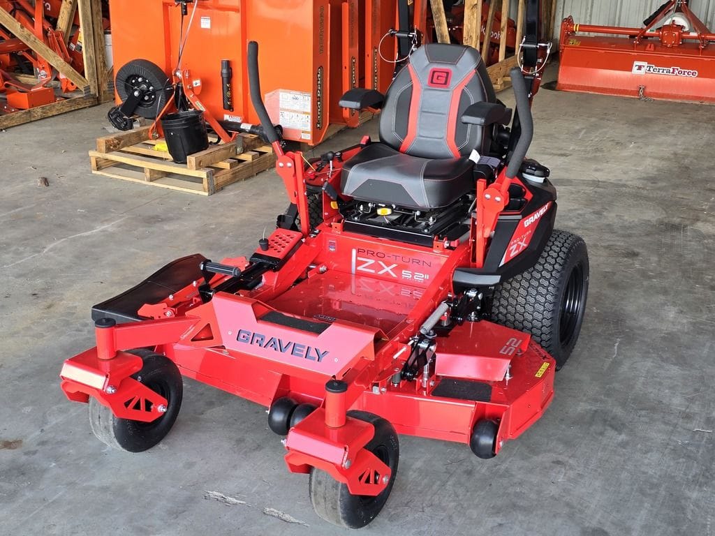 2026 Gravely Pro-Turn ZX 52 Equipment Image0
