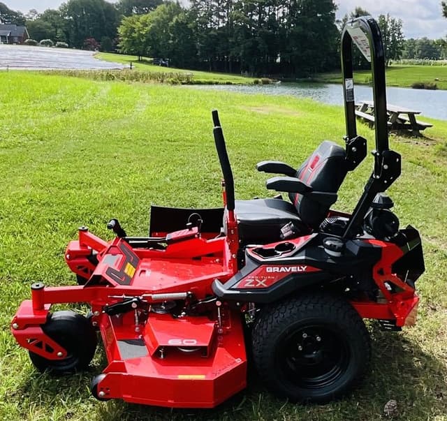 Image of Gravely Pro-Turn ZX 60 equipment image 1