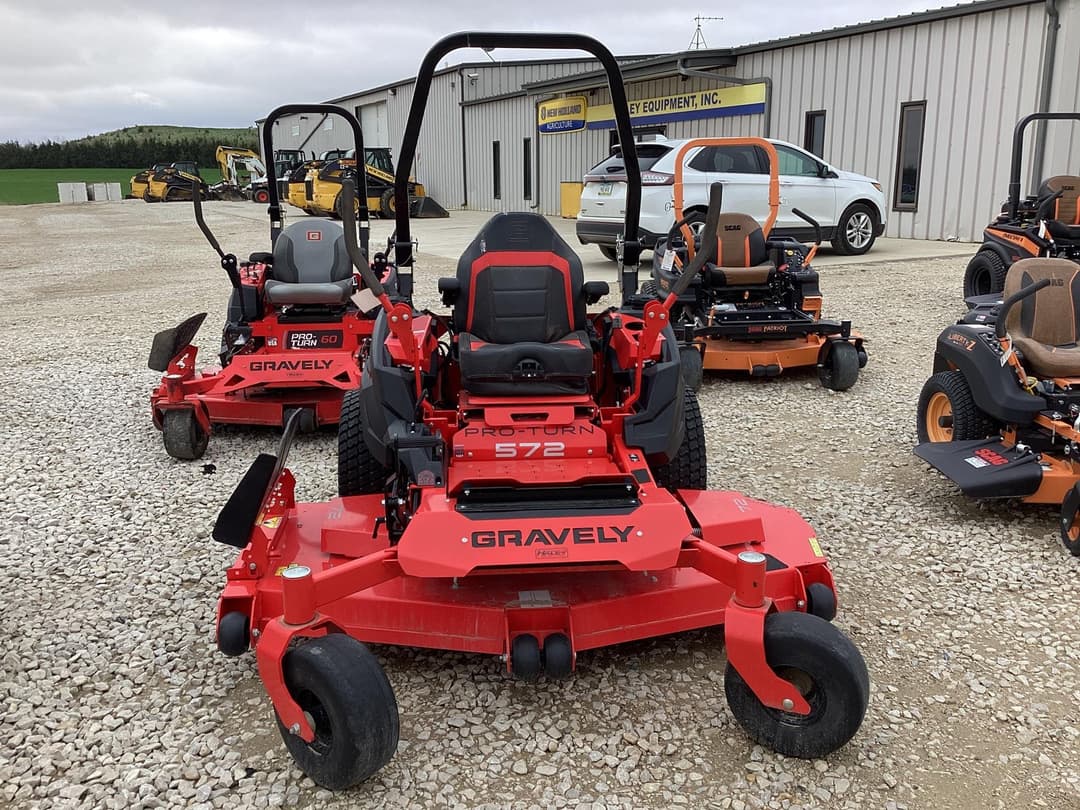 Image of Gravely Pro-Turn 572 Primary image