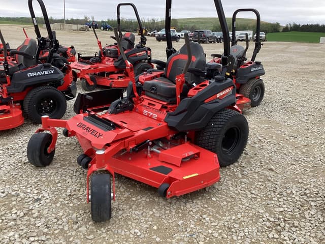 Image of Gravely Pro-Turn 572 equipment image 1