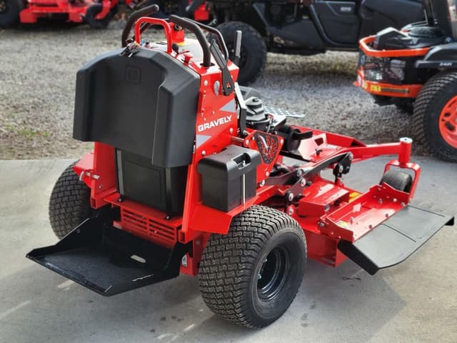 Image of Gravely Z-Stance 48 equipment image 3