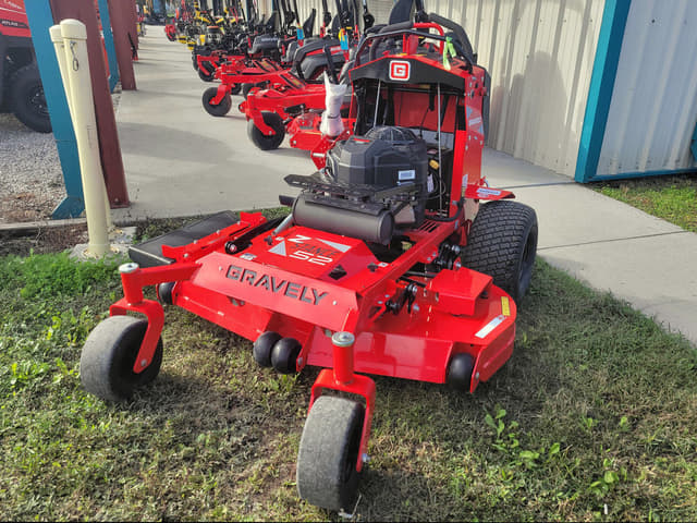 Image of Gravely Z-Stance 52 equipment image 1