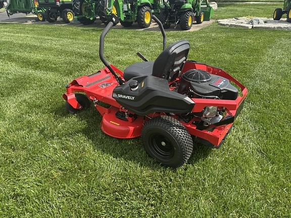 Image of Gravely ZT34 equipment image 2