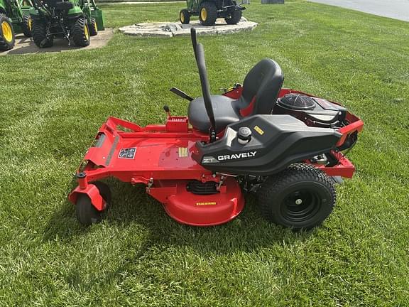 Image of Gravely ZT34 equipment image 1
