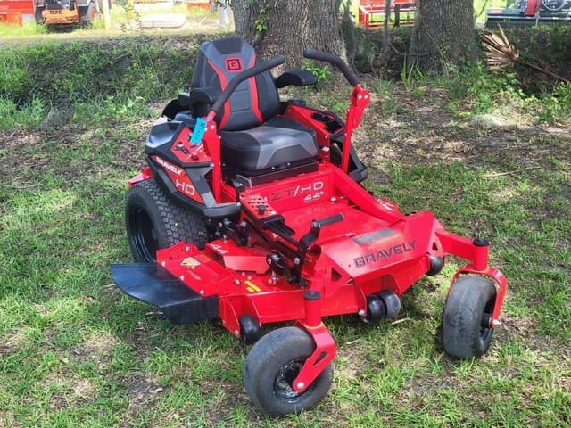 Image of Gravely ZTHD44 equipment image 1
