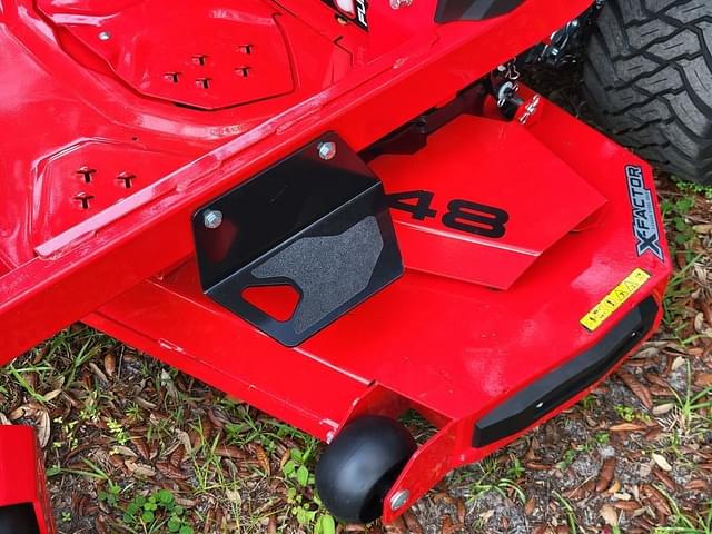 Image of Gravely ZTX 48 equipment image 4