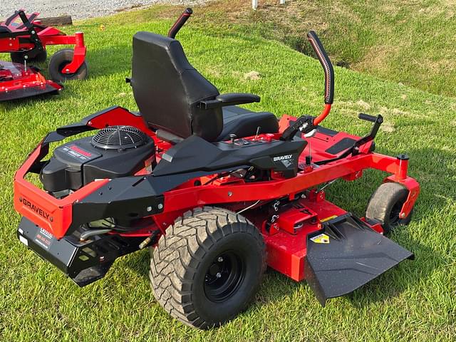 Image of Gravely ZTX 48 equipment image 3