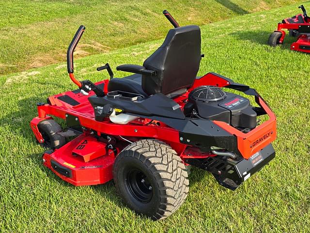 Image of Gravely ZTX 48 equipment image 4