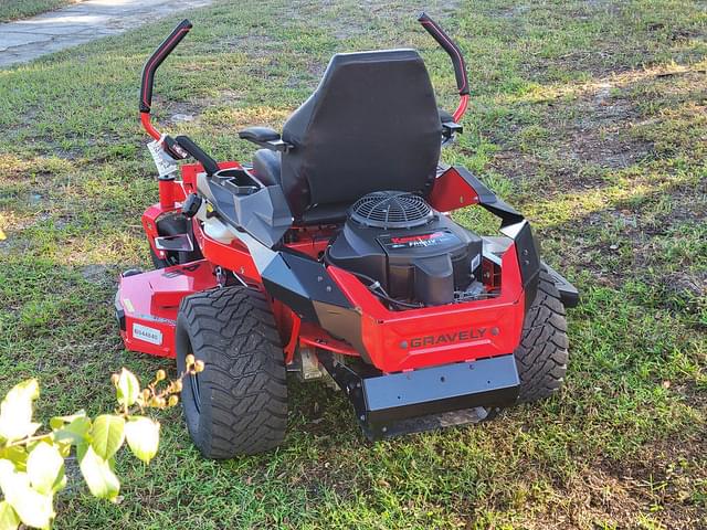 Image of Gravely ZTX 48 equipment image 3