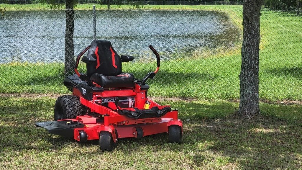 2025 Gravely ZTXL 52 Equipment Image0