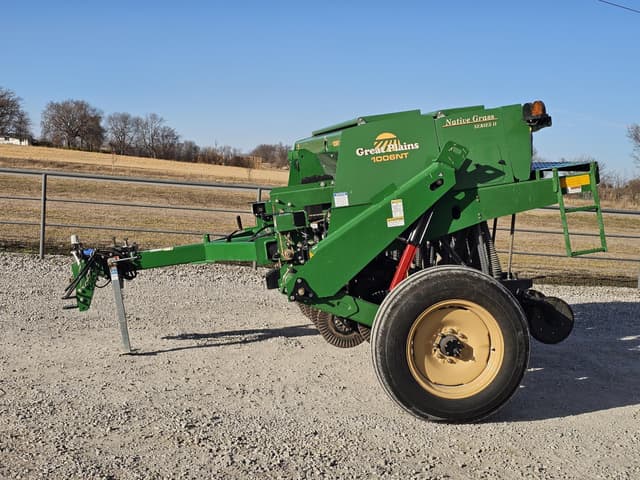 Image of Great Plains 1006NT equipment image 2