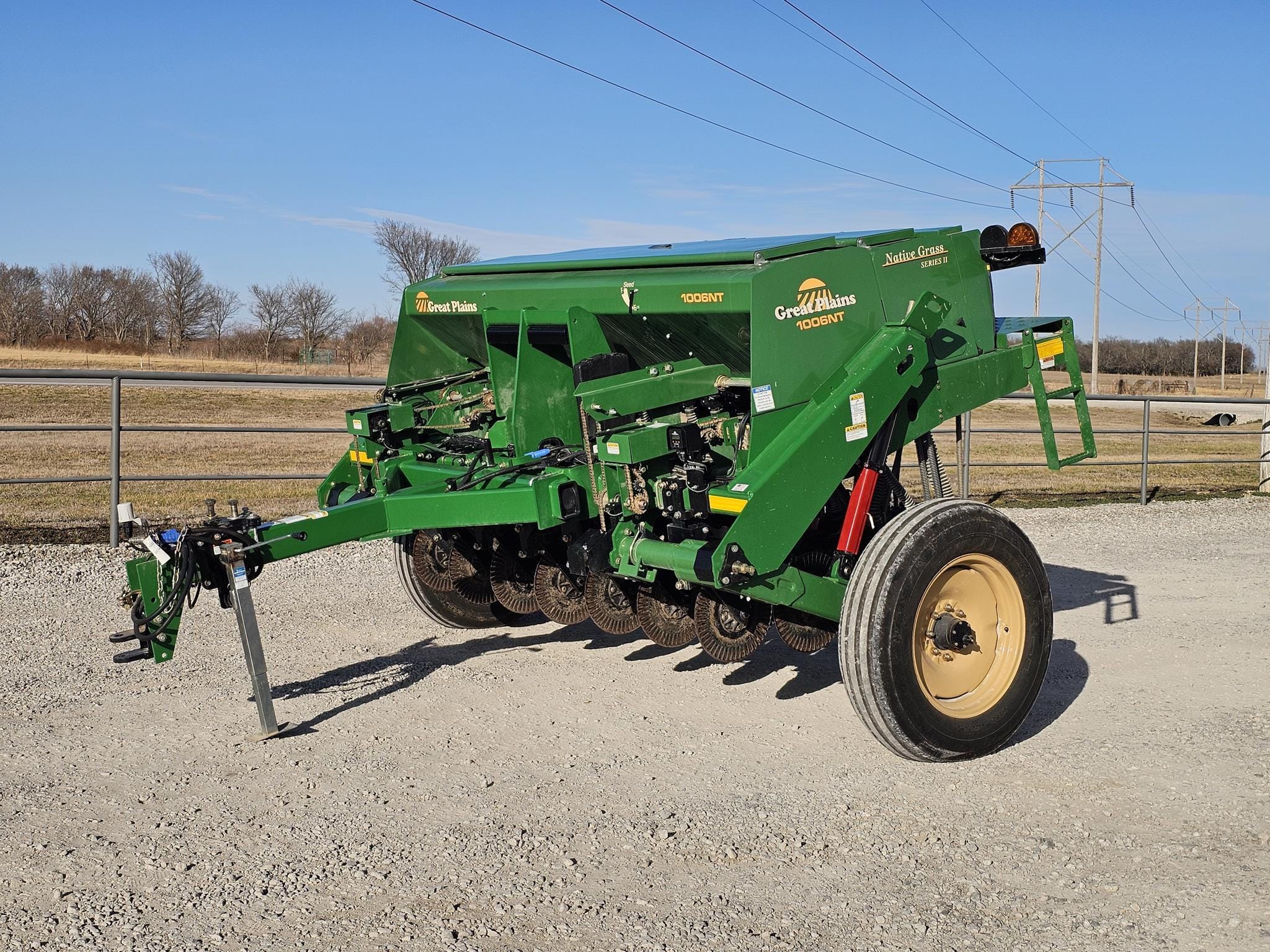 2024 Great Plains 1006NT Equipment Image0