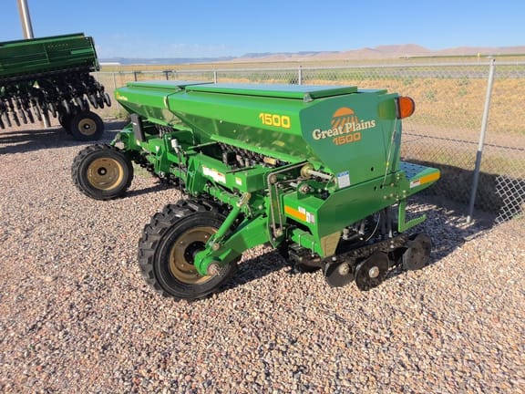2024 Great Plains 1500-3006 Equipment Image0