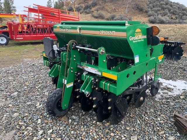 2024 Great Plains 3P606NT Equipment Image0