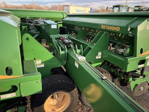 Image of Great Plains BD7600-40-6375 equipment image 4