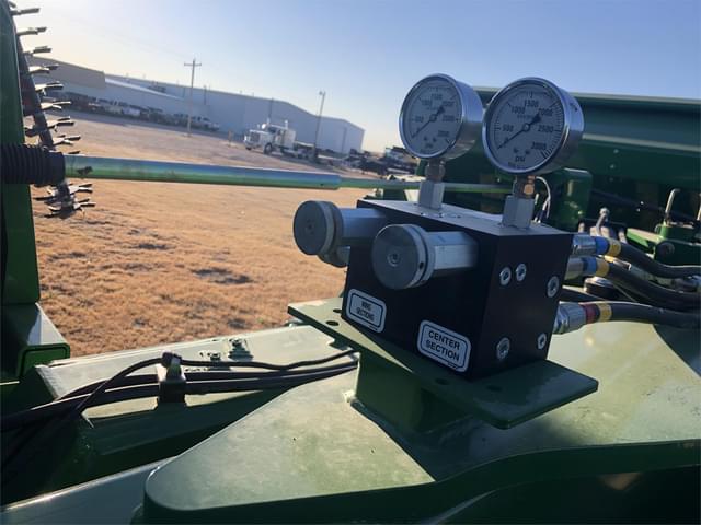 Image of Great Plains BD7600HD-40 equipment image 3