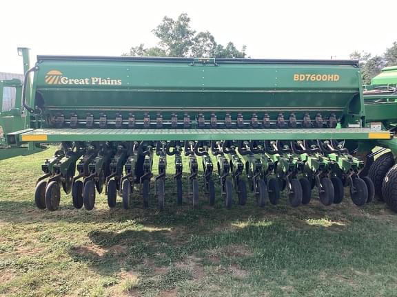 Image of Great Plains BD7600HD equipment image 3