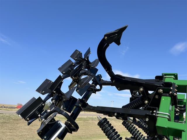 Image of Great Plains MC5313 equipment image 3