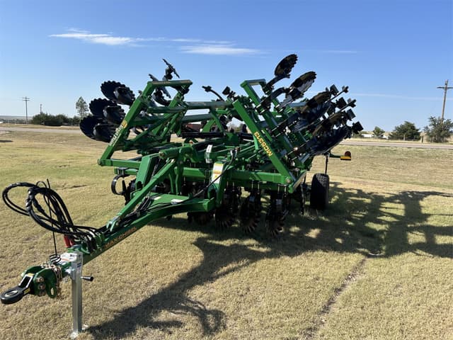 Image of Great Plains MC5313 equipment image 1