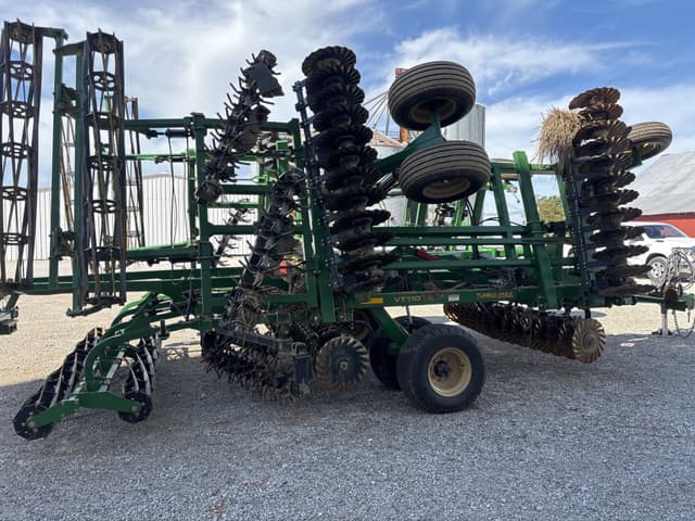 Image of Great Plains VT1100 equipment image 2