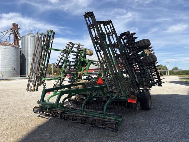 Image of Great Plains VT1100 equipment image 3