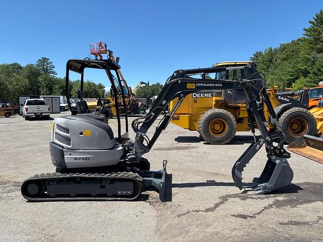 Image of Groundhog ZH40D equipment image 3