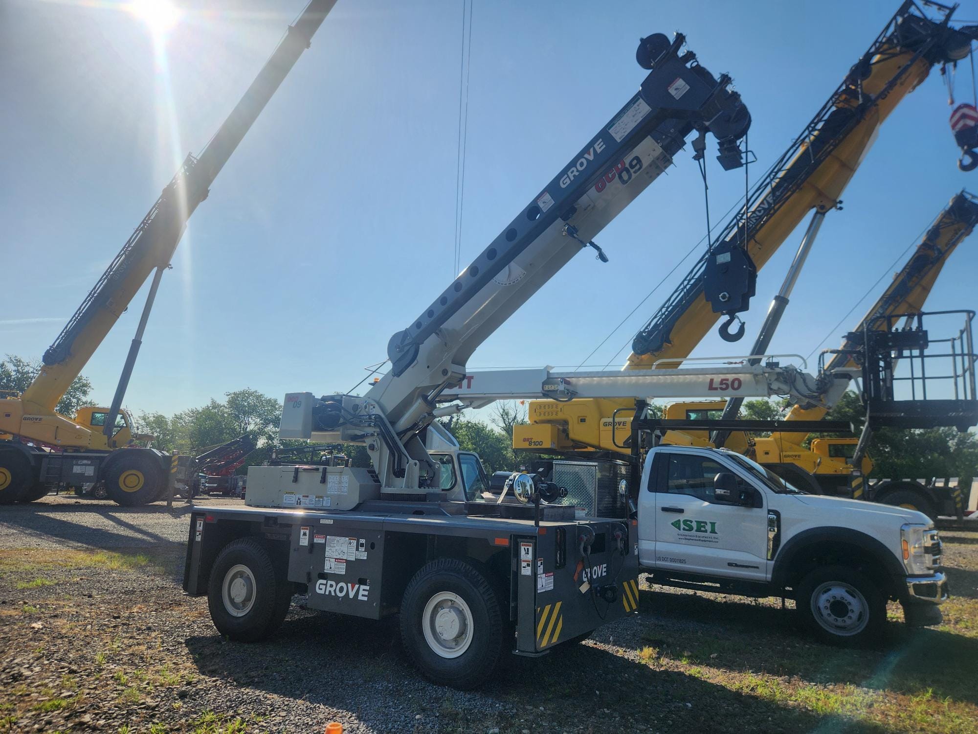 2024 Grove GCD09 Equipment Image0