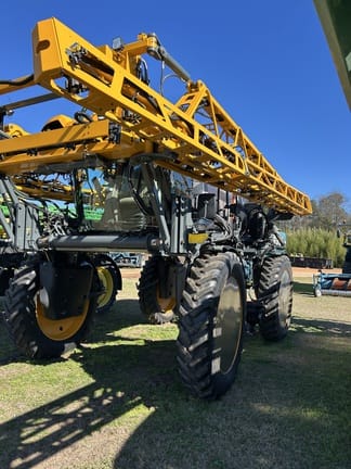 2024 Hagie STS12 Equipment Image0