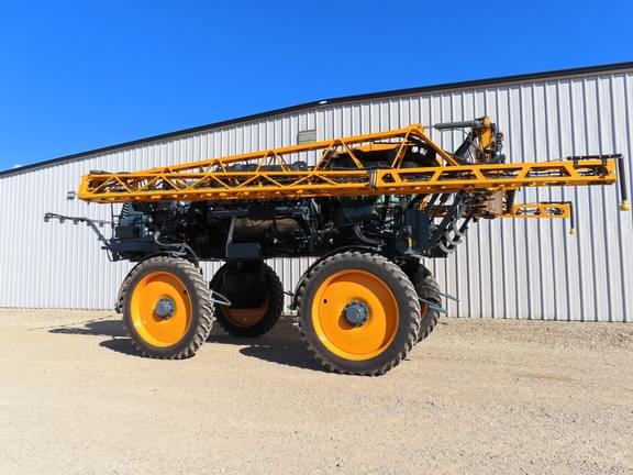 Image of Hagie STS12 Primary image