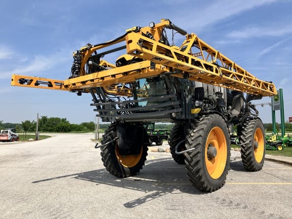 2024 Hagie STS12 Equipment Image0