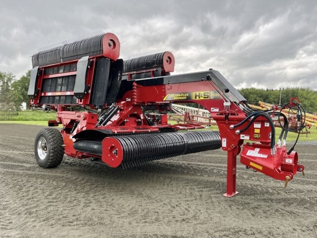 2024 H&S UF6136 Equipment Image0