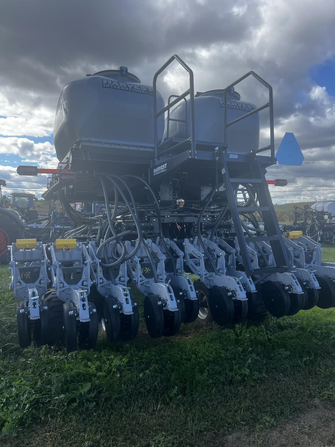 Image of Harvest International PB3015FR Image 1