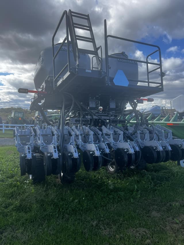 Image of Harvest International PB3015FR equipment image 1