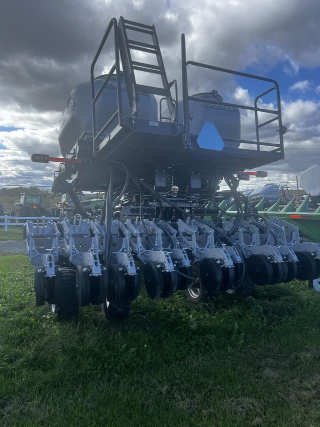 Image of Harvest International PB3015FR equipment image 1