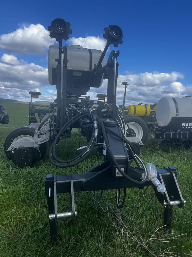 Image of Harvest International PB3030BRT equipment image 3