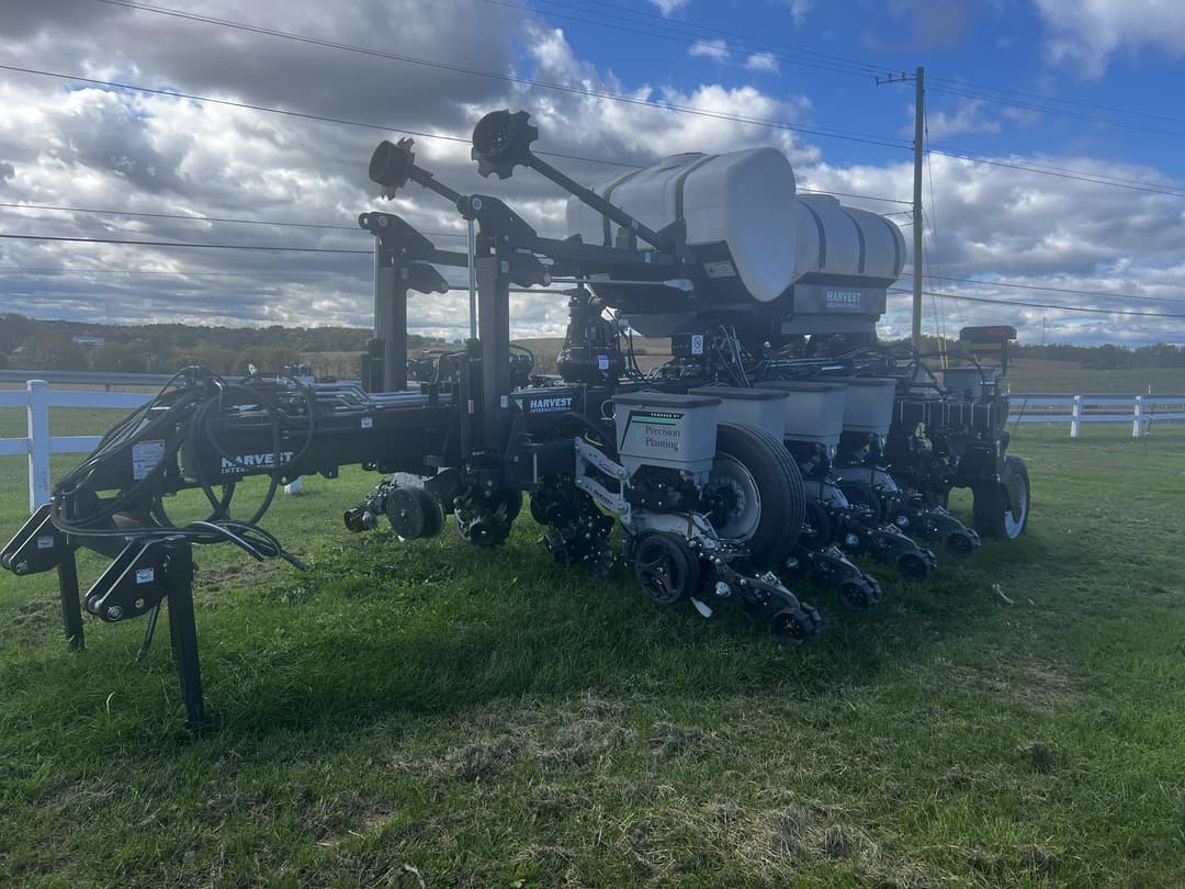 Image of Harvest International PB3030BRT Image 0