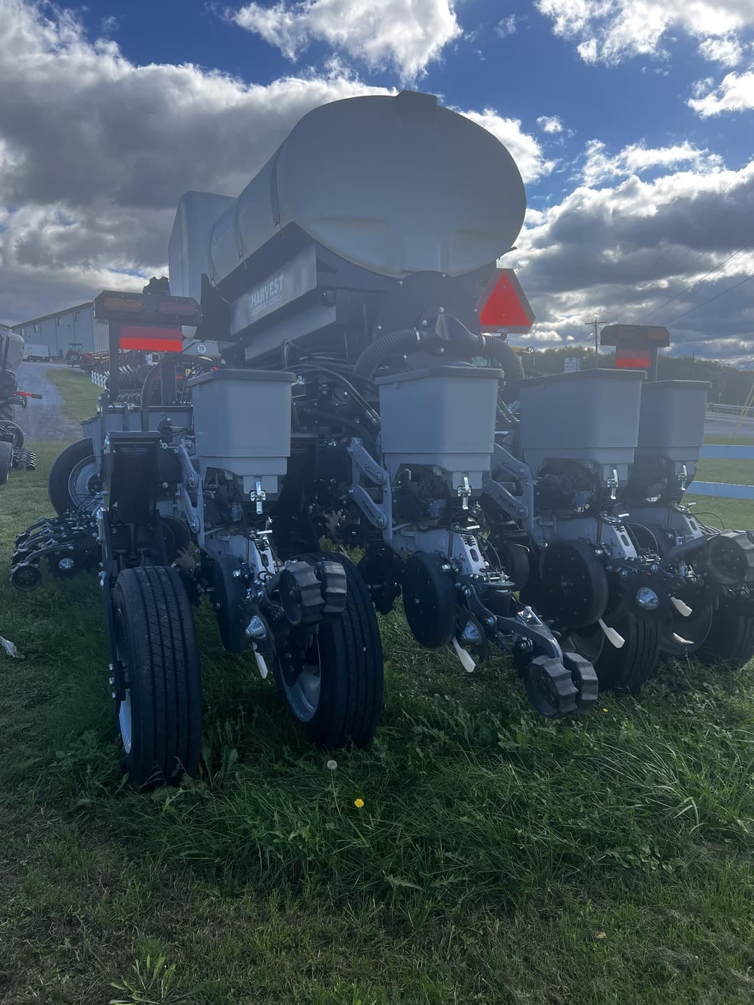 Image of Harvest International PB3030BRT Image 1