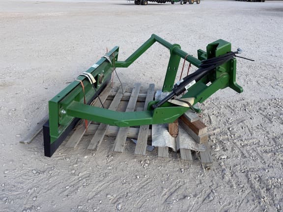 Image of Hatfield Manufacturing Push Up Blade equipment image 2