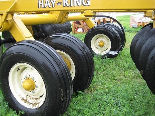 Image of Hay King SPDM32-22 equipment image 4