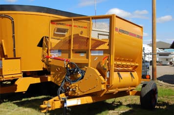 Main image Haybuster 2660
